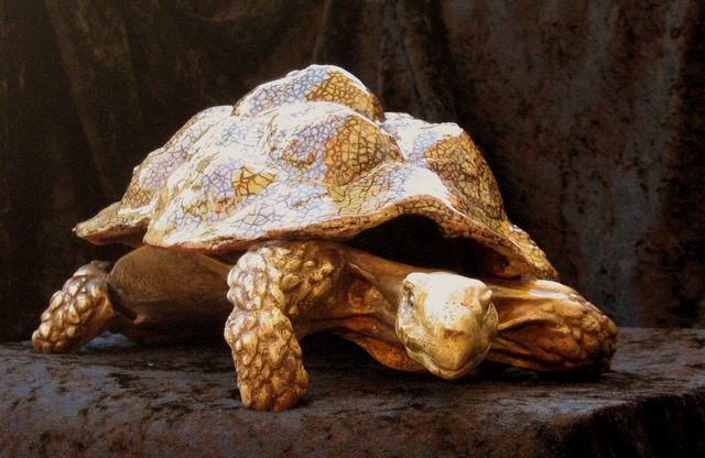 Костенурка (Собственост на Арх. Венелин Жечев) || Бронз, глина / bronze and clay || 2008